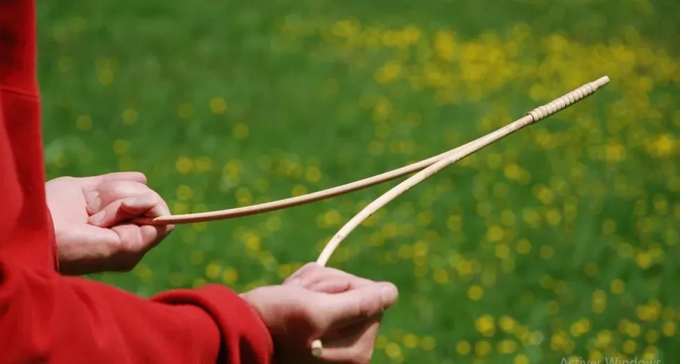 Comment utiliser une baguette de sourcier ?