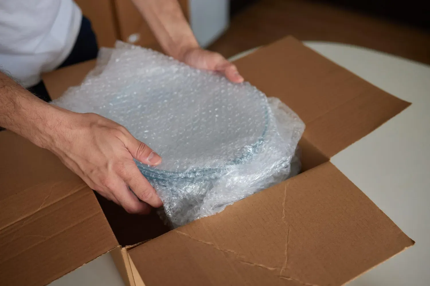 Comment bien emballer un colis pour garantir sa sécurité ?