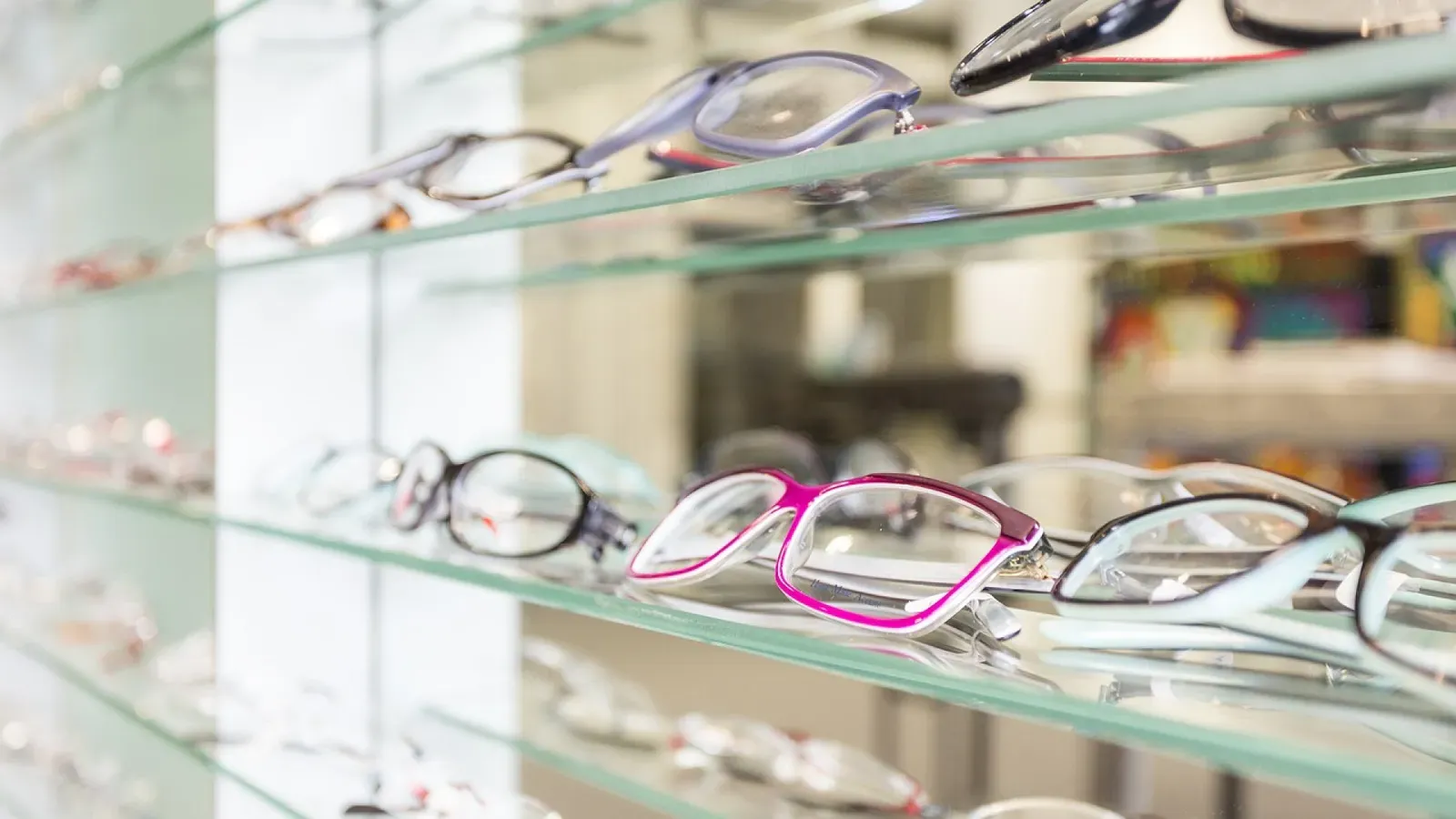 Comment devenir opticien lunetier