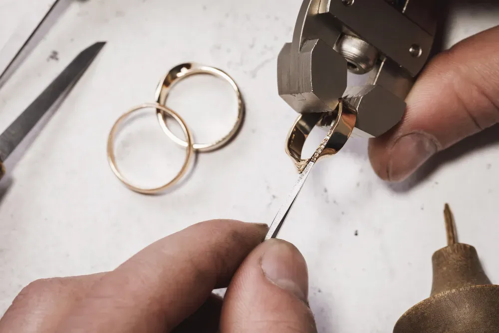 Fabriquer ses propres bijoux en fil d’aluminium